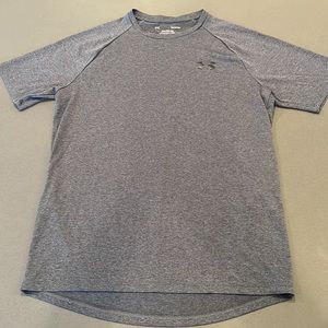 Under Armour Men’s grey Tech Tee, size small